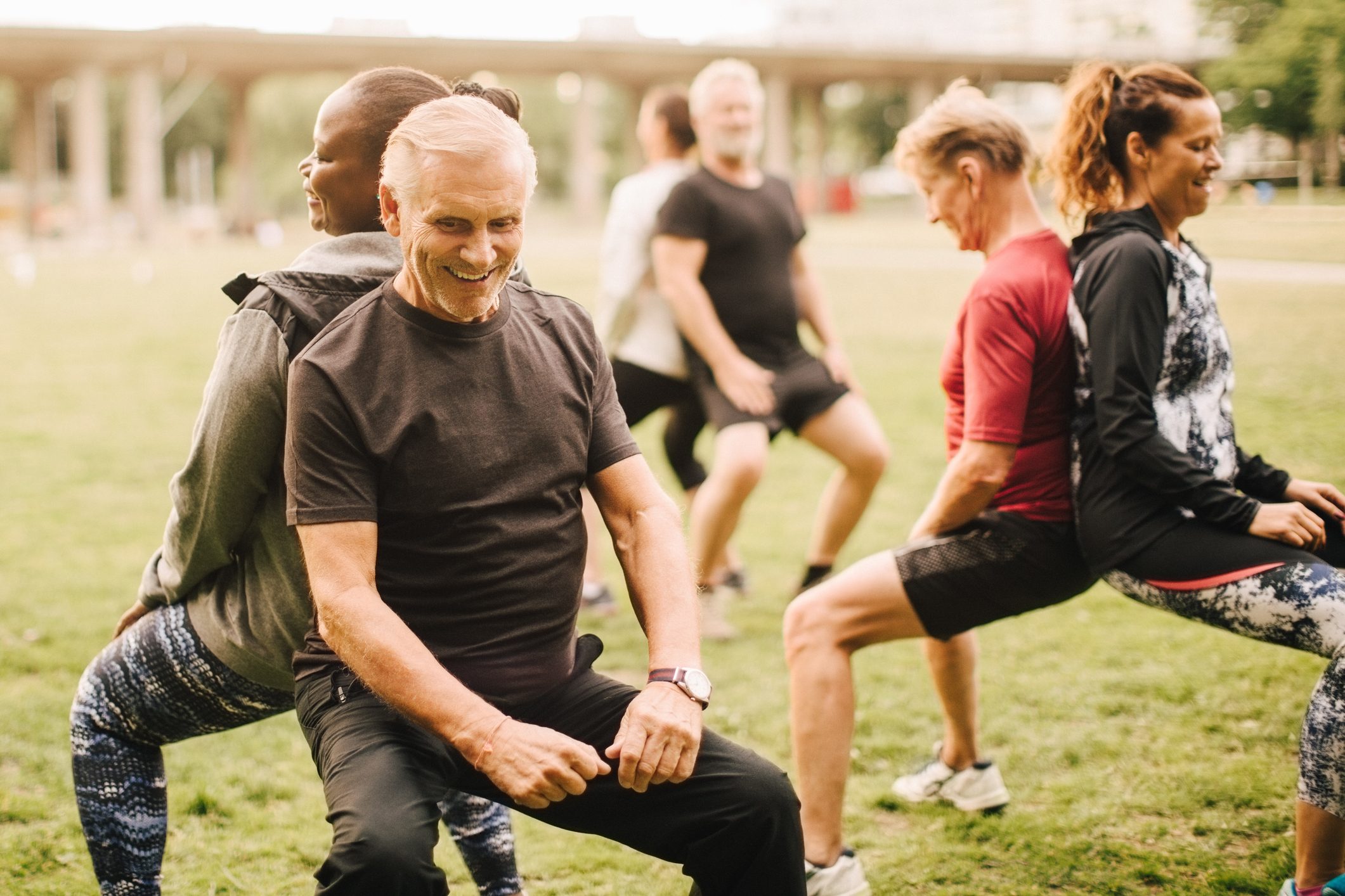 New Study: These 3 Simple Changes Could Reduce Your Fall Risk, Say Longevity Experts