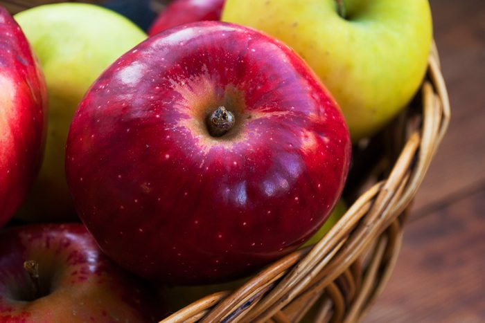 apples